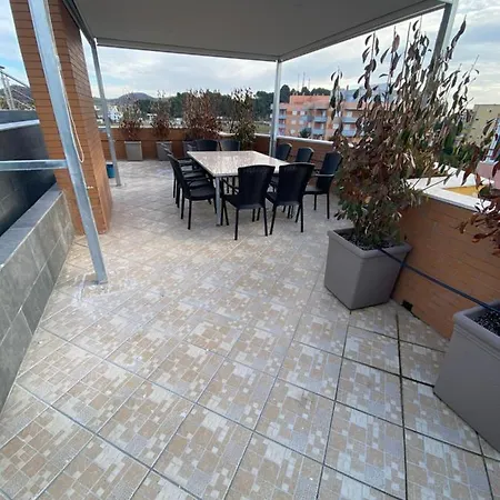 Luxury Penthouse Swimming Pool Mali Robit * Golem (Tirana)